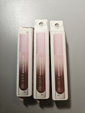 Lot Of 3 Pacifica Dreamlit Glow Concealer Trio - 100% Vegan Shade 3